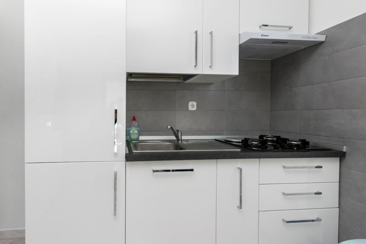 Apartments Anka Kampor エクステリア 写真