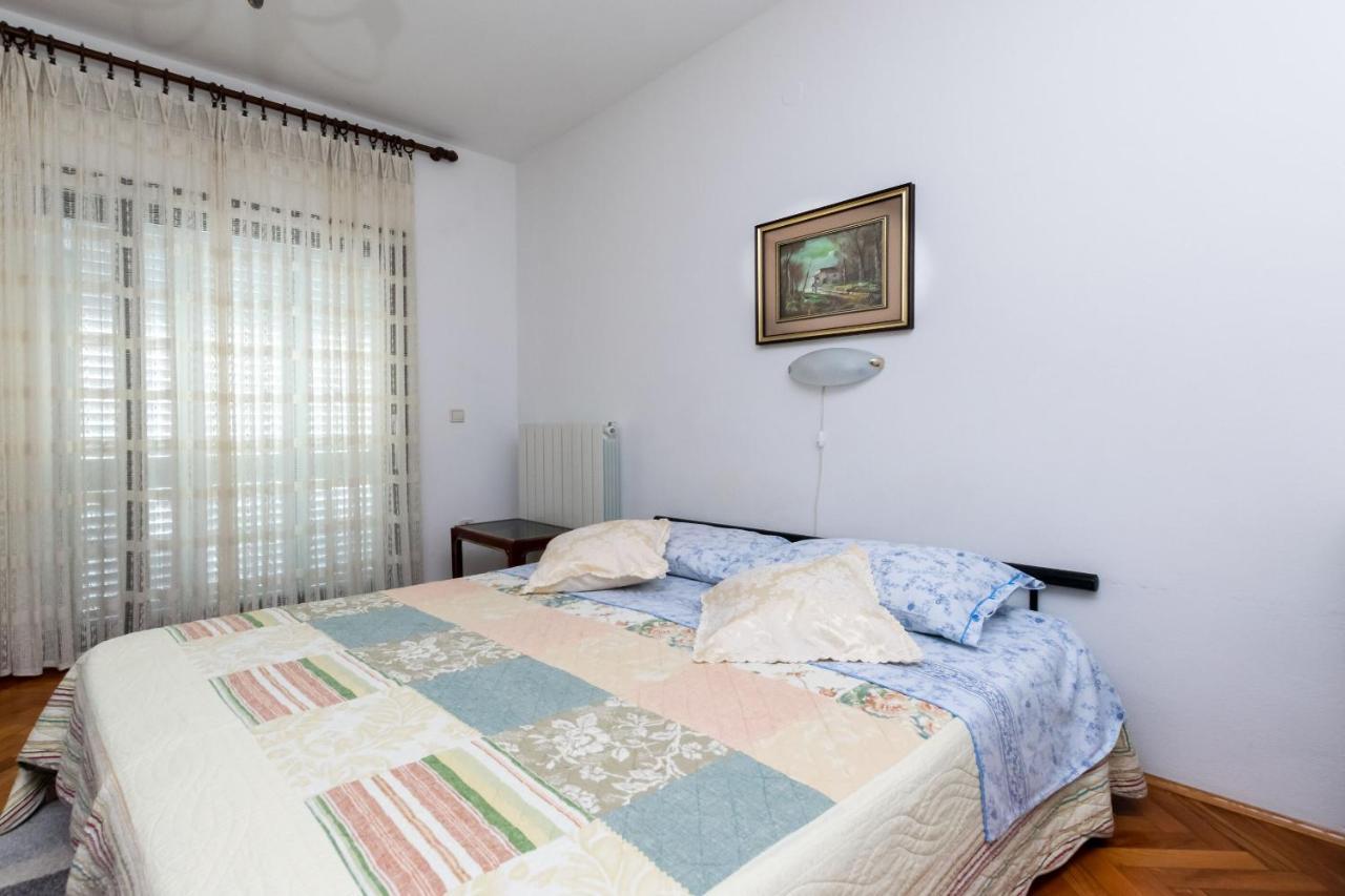 Apartments Anka Kampor エクステリア 写真